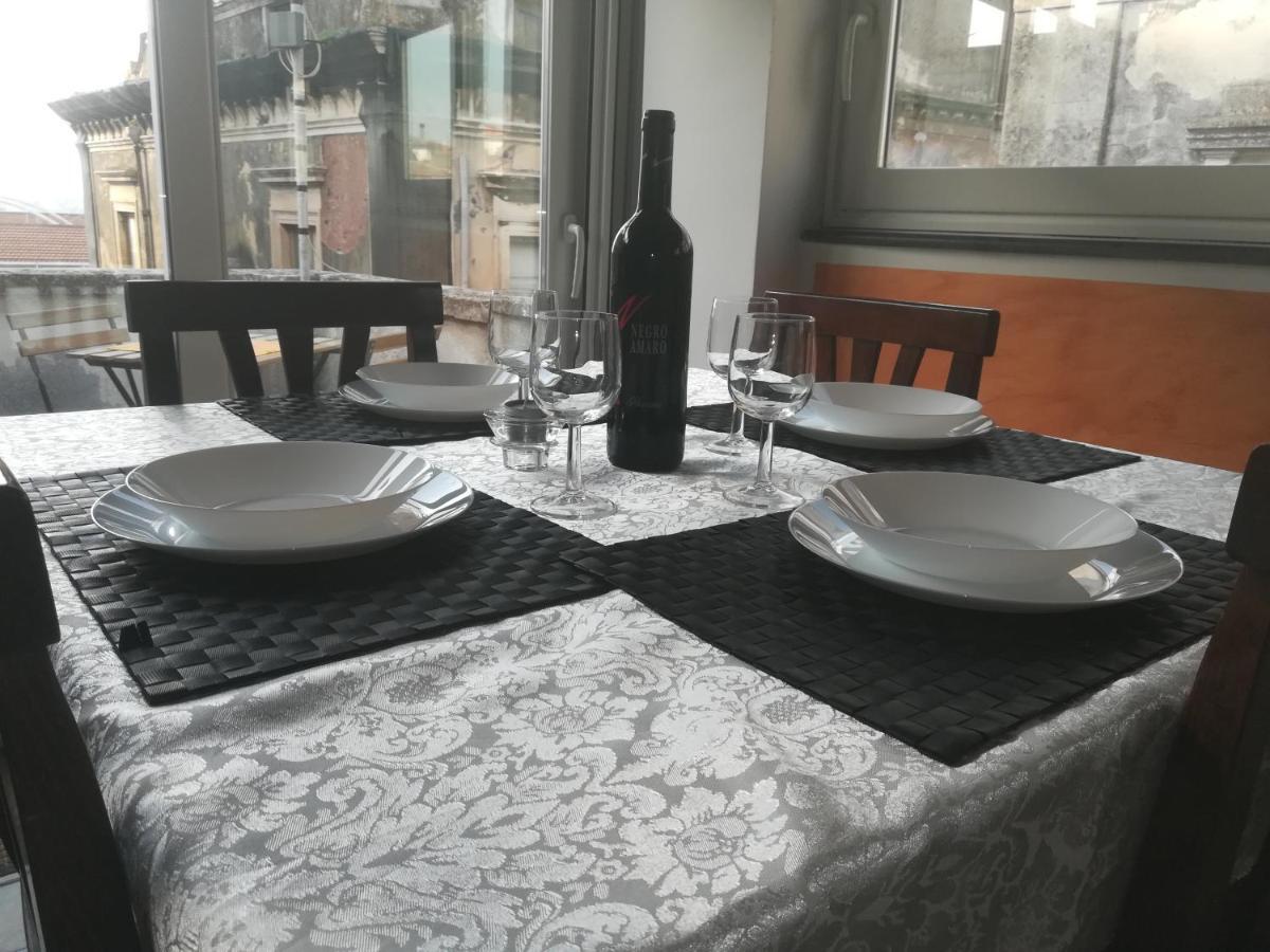 La Terrazza Sul Centro Appartement Catánia Buitenkant foto